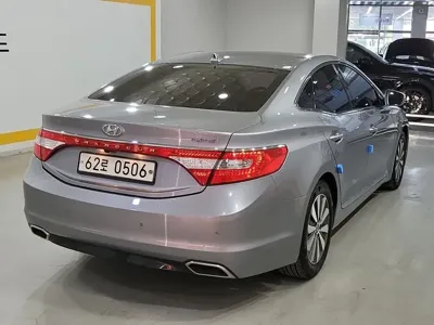 Hyundai Grandeur 2016, 171969 км, за 6900000 KRW