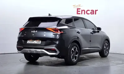 Kia Sportage 2023, 54163 км, за 99990000 KRW