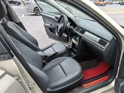 Volkswagen Bora 2019, 80000 км, за 33800 CNY - фото 17