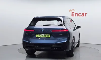 BMW iX 2026, 4776 км, за 93000000 KRW
