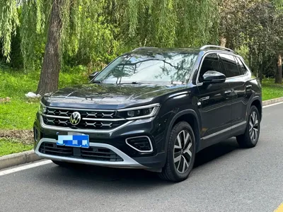 Volkswagen Tayron 2023, 53000 км, за 93800 CNY