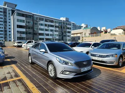 Hyundai Sonata · 2016 год