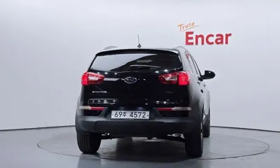 Kia Sportage 2012, 173063 км, за 4990000 KRW