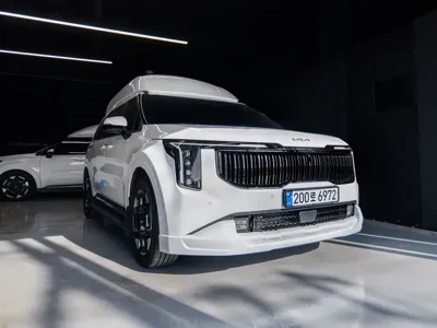 Kia Canival · 2024 год