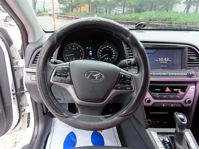 Hyundai Avante 2017, 169000 км, за 6900000 KRW