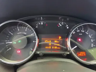 Peugeot 3008 2015, 95300 км, за 17300 CNY - фото 14