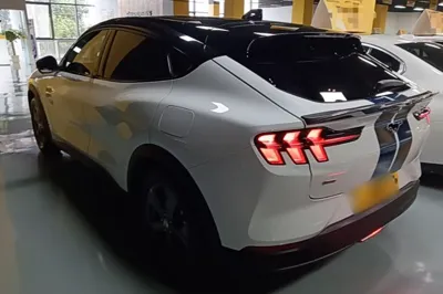 Ford Mustang Mach-E 2021, 29200 км, за 124525.2 CNY - фото 4