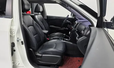 KG_Mobility_Ssangyong TIBOLI 2017, 142003 км, за 6100000 KRW - фото 11