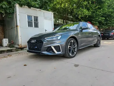 Audi A4L · 2023 год