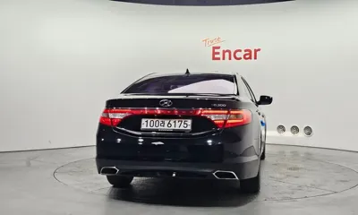 Hyundai Grandeur 2015, 202477 км, за 4650000 KRW