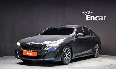 BMW 5-Series · 2025 год