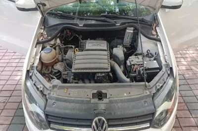 Volkswagen Polo 2016, 17000 км, за 40914.95 CNY - фото 21