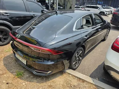 Hyundai Grandeur 2023, 50126 км, за 26800000 KRW