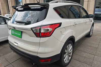 Ford Kuga 2017, 116700 км, за 47030.41 CNY - фото 6