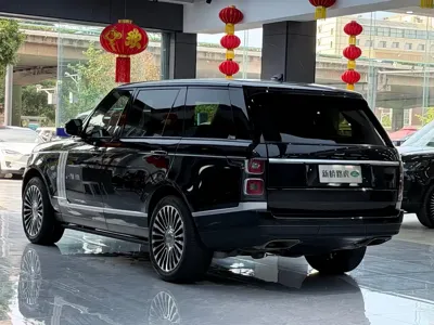 Land Rover Range Rover 2022, 90000 км, за 748000 CNY - фото 17