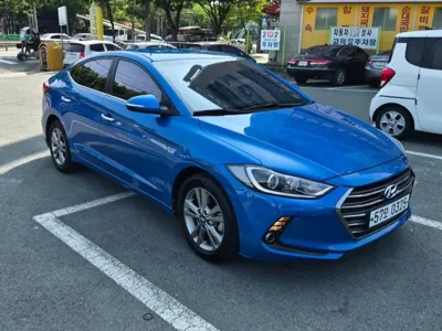 Hyundai Avante 2017, 81462 км, за 9000000 KRW - фото 9