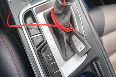 Geely Auto Binray 2018, 64500 км, за 45115.52 CNY - фото 17