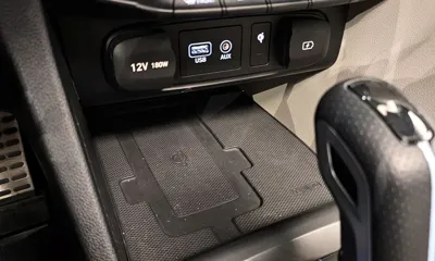 Hyundai Veloster 2018, 115290 км, за 12900000 KRW - фото 15