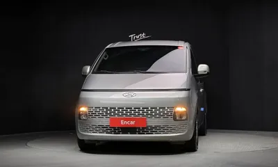 Hyundai Staria · 2022 год
