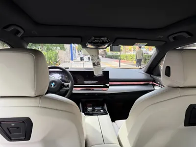 BMW 5-Series 2025, 4200 км, за 38280000 KRW - фото 8