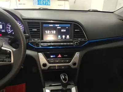 Hyundai Elantra 2017, 70300 км, за 35400 CNY - фото 13