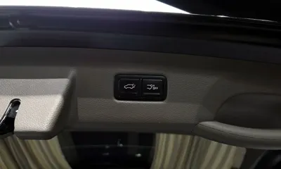 Kia Canival 2023, 41285 км, за 43500000 KRW - фото 31