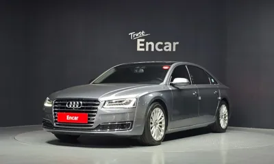 Audi A8 · 2015 год