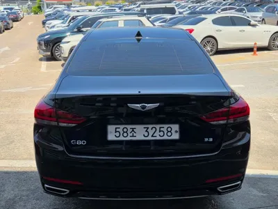 Genesis G80 2017, 119760 км, за 12700000 KRW