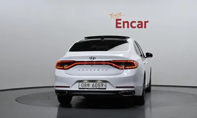 Hyundai Grandeur 2018, 100467 км, за 15900000 KRW - фото 4