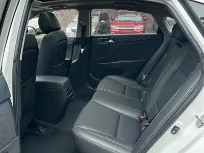 Hyundai Mistra 2018, 60000 км, за 35800 CNY - фото 11