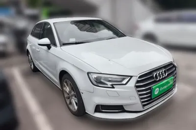 Audi A3 2019, 111000 км, за 54043.25 CNY