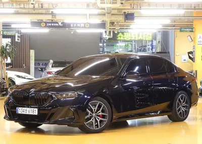 BMW 5-Series · 2025 год
