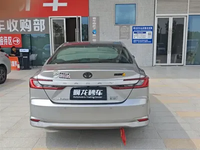 Toyota Camry 2024, 20400 км, за 126800 CNY