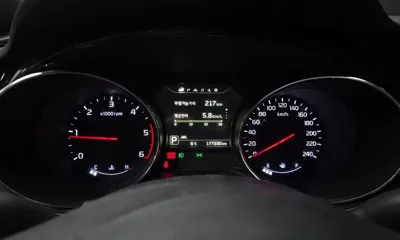 Kia Canival 2016, 177330 км, за 8700000 KRW - фото 8