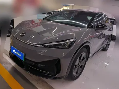 Volkswagen 06 · 2025 год