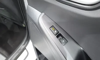 Hyundai Ioniq 2018, 109753 км, за 13500000 KRW - фото 19