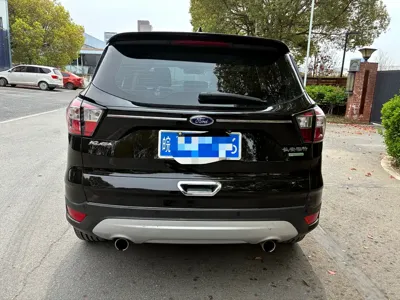 Ford Kuga 2017, 120000 км, за 28800 CNY