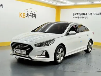 Hyundai Sonata 2018, 84381 км, за 11500000 KRW