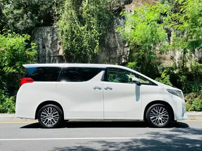 Toyota Alphard 2017, 100000 км, за 358000 CNY - фото 7
