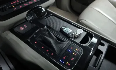 Kia Canival 2016, 157292 км, за 9600000 KRW - фото 9