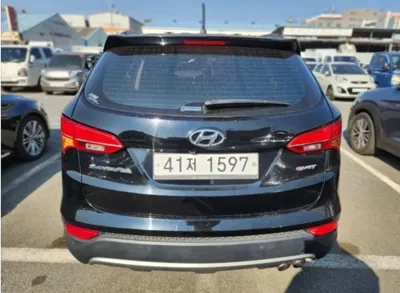 Hyundai Santafe 2013, 126000 км, за 7990000 KRW