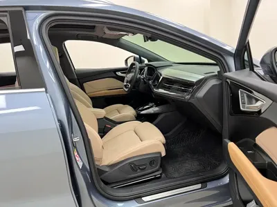 Audi Q4 e-tron 2025, 9000 км, за 150000 CNY - фото 30