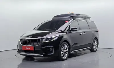 Kia Canival · 2019 год