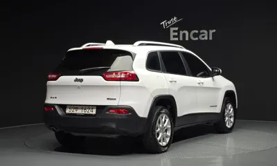Jeep Cherokee 2017, 16122 км, за 13700000 KRW - фото 2