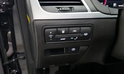Hyundai Genesis 2015, 164776 км, за 10990000 KRW - фото 13
