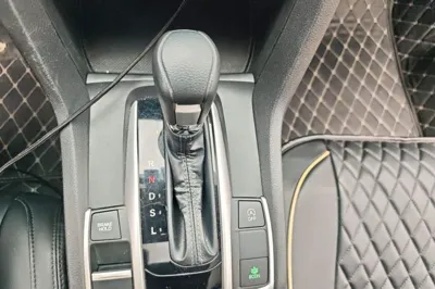 Honda Civic 2019, 24500 км, за 76327.6 CNY - фото 11