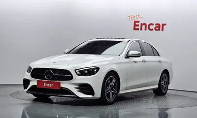 Mercedes-Benz E-Class · 2023 год