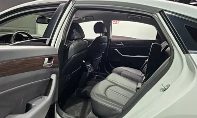 Hyundai Sonata 2019, 79235 км, за 11900000 KRW - фото 11