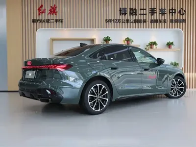 Audi 奥迪A5L 2025, 3000 км, за 218800 CNY - фото 3