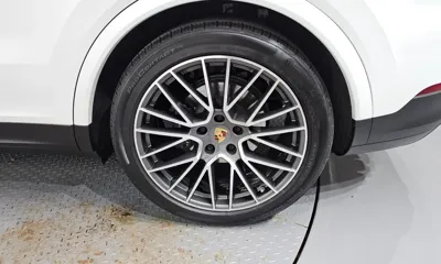 Porsche Cayenne 2022, 14743 км, за 99000000 KRW - фото 21